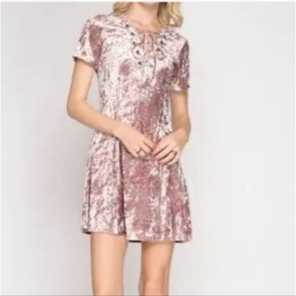 91 SHE & SKY ROSE LIGHT WEIGHT VELVET DRESS - Picture 1 of 7